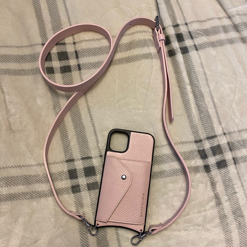 iPhone 11 Bandolier